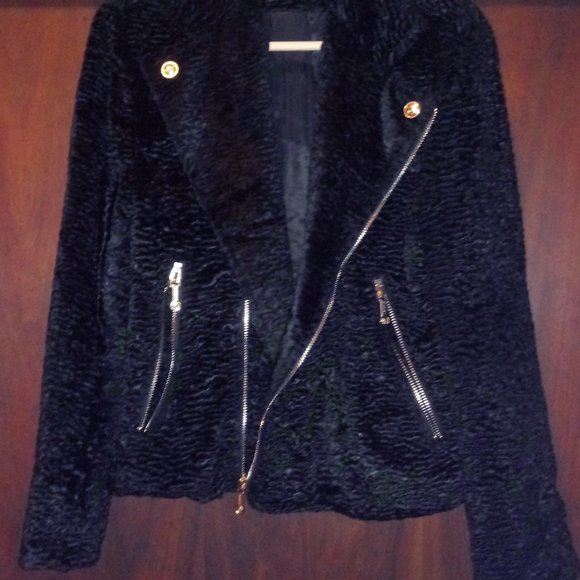 Versace Collection - Picture 2 of 10